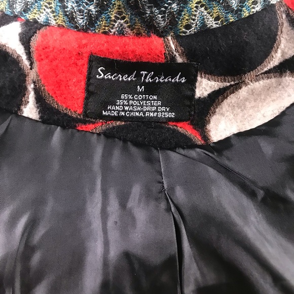 Sacred Threads Women’s Long Sleeve Warm Jacket - Picture 7 of 7